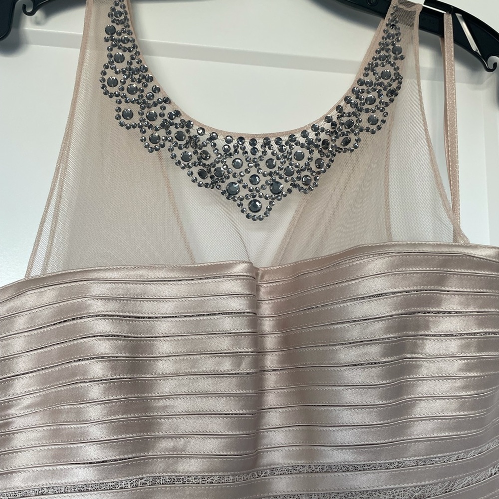 BCBG DRESS